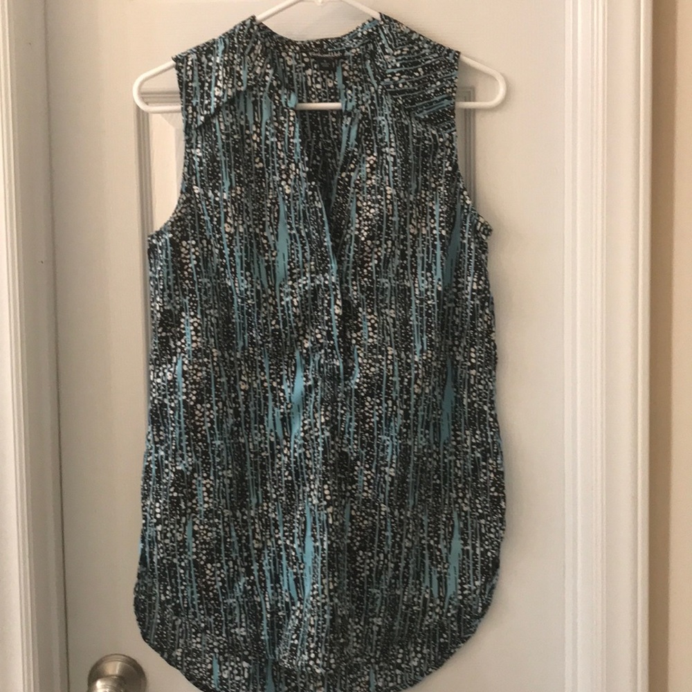 Sleeveless Blouse
